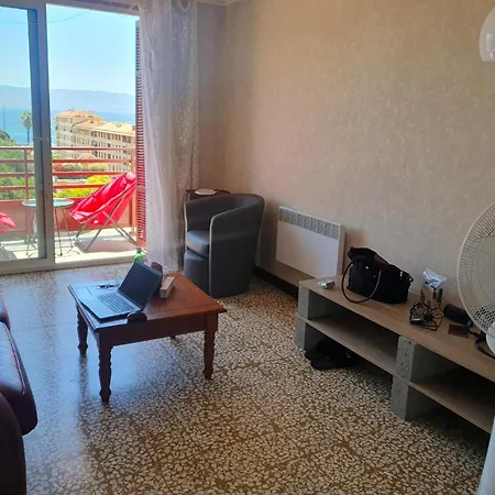 Apartment L Essentiel